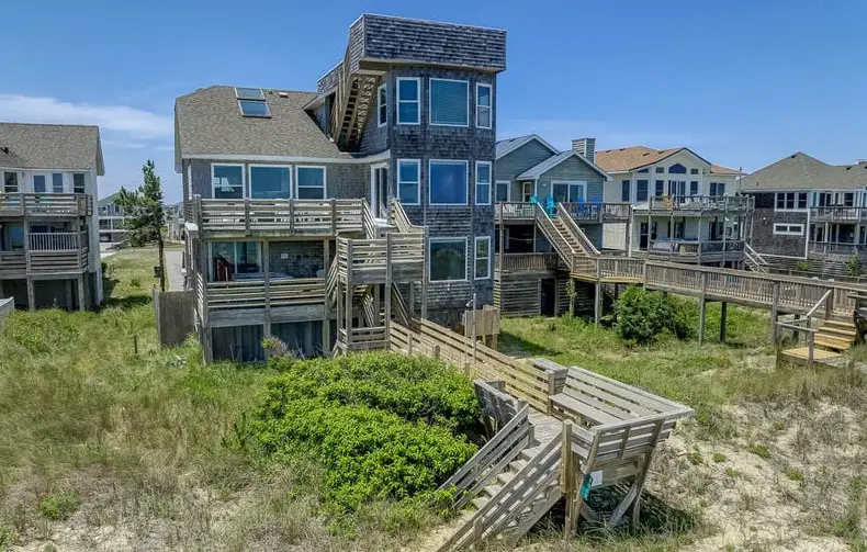Pier House