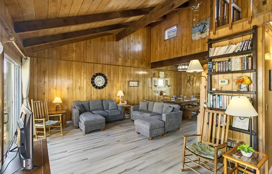 The Grey Goose 533-30